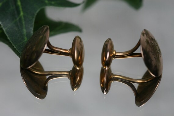 Antique 10k Yellow Gold Bean Back Cufflinks - Eng… - image 3