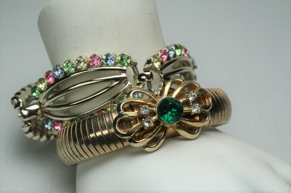 Lot of Vintage Fashion Jewelry Bracelets - 6 Brac… - image 8