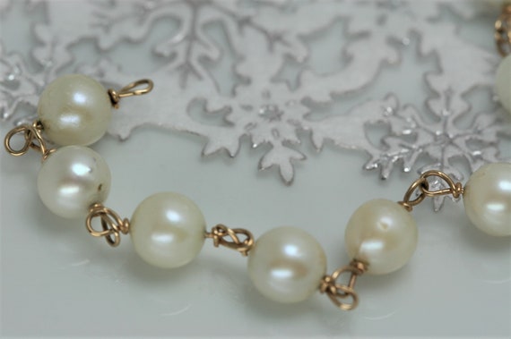 Vintage 14k YG Wire and Off White Pearl Bracelet - image 3