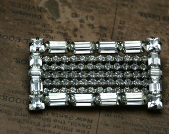 Vintage Weiss SilverTone and Rhinestone Brooch