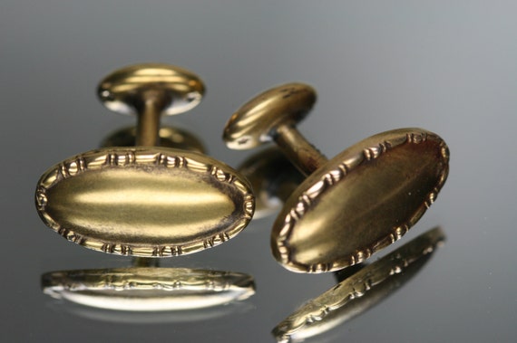 Antique 10k Button-Bean Back Cufflinks