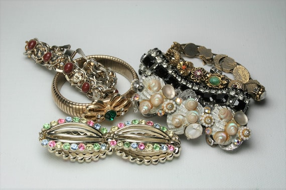 Lot of Vintage Fashion Jewelry Bracelets - 6 Brac… - image 1