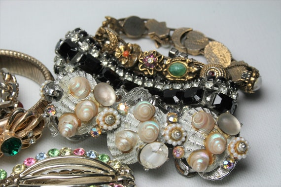 Lot of Vintage Fashion Jewelry Bracelets - 6 Brac… - image 4