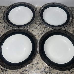 Mikasa Colonnade L3414 Fine China 8.5 inch Rim Soup Bowls Set of Four