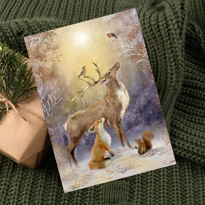 carte pliable de Noël vintage, une carte de vacances rétro numérique nostalgique, carte de portrait de Noël enneigée dessinée à la main, animaux de la forêt hiver PNG