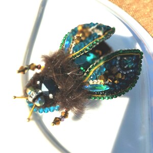 Vintage-Inspired   Insect Brooch in Emerald               Handcrafted Embroidered Insect Pin for Nature Enthusiasts
