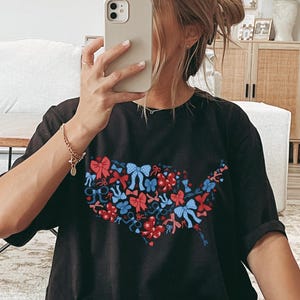 Chemise noeud USA, chemise 4 juillet, t-shirt Amérique, t-shirt rouge blanc bleu, chemise patriotique, chemise couleurs confort, joli haut 4 juillet, FDT