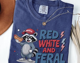 Camiseta vermelha, branca e selvagem, camiseta engraçada do guaxinim dos EUA, camiseta do 4 de julho, camiseta do cachorro-quente da América, camiseta patriótica Comfort Colors, camiseta do Dia da Independência