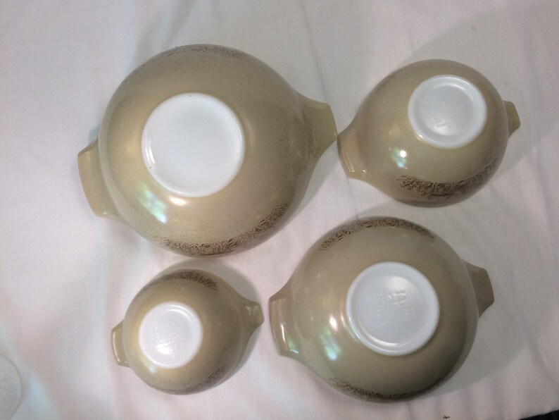 Pyrex Bowl set of 4 Forest Fancies Cinderella