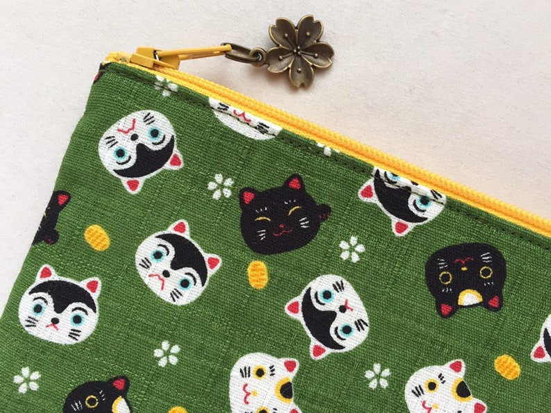 Matcha Green Maneki-neko /& Hariko-inu Zipper Pouch Coin Purse or Pencil Case