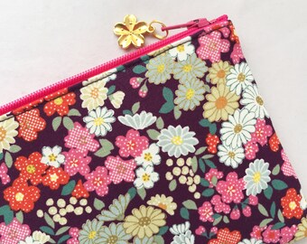 Sakurasou & Hinagiku Zipper Pouch / Coin Purse - Japanese Primrose and Daisy on Eggplant