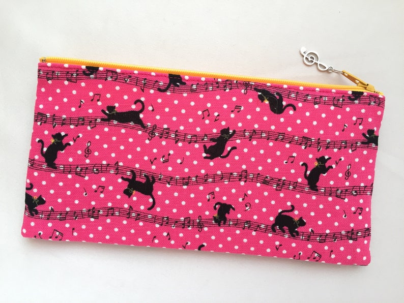 Fuchsia Kawaii Cat /& Music Pencil Case Zipper Pouch