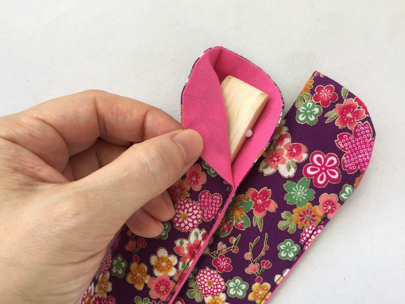 Folding Fan and Case Set - Hydrangea - Purple or Red image 9
