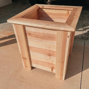 Cedar Planter Box – Raised Bed Flower Box for Indoor & Outdoor Use with Drainage Holes
