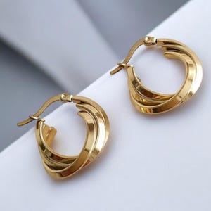 Gold Edelstahl Creolen | Hypoallergene & Wasserfester Schmuck für empfindliche Haut