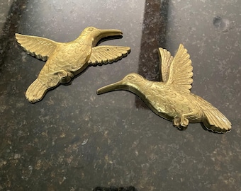 Vtg. Home Interior Hummingbirds Gold Tone Resin Wall Hanging Art Deco. Set of 2.