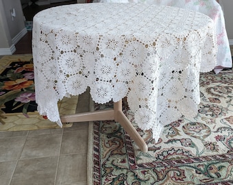 ヴィンテージホワイトクロシェコットンテーブルクロス：55インチ