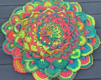 Couverture faite main de fleurs de lotus au crochet : tapis coloré pour bébé, accessoire photo (32 x 32)