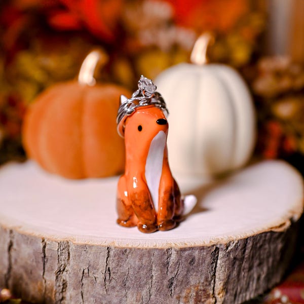 Porta anillos de zorro naranja, porta anillos de zorro, bonito regalo de otoño, hecho a mano, figura de zorro, escultura de zorro, accesorio de joyería, decoración de bosque, regalos de zorro