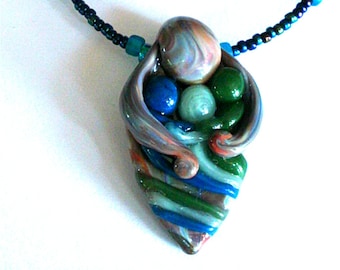 Glass Pendant Mother of 3 Family Necklace Brother Sister Baby Siblings or Triplets Jewelry Charm Handblown in Custom Colors