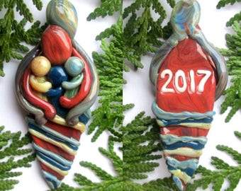 Glass Ornament Family of 5 Holiday Decoration with Mother Father Brother Sister Baby or Triplets 3 Children Gift Handblown in Custom Colors