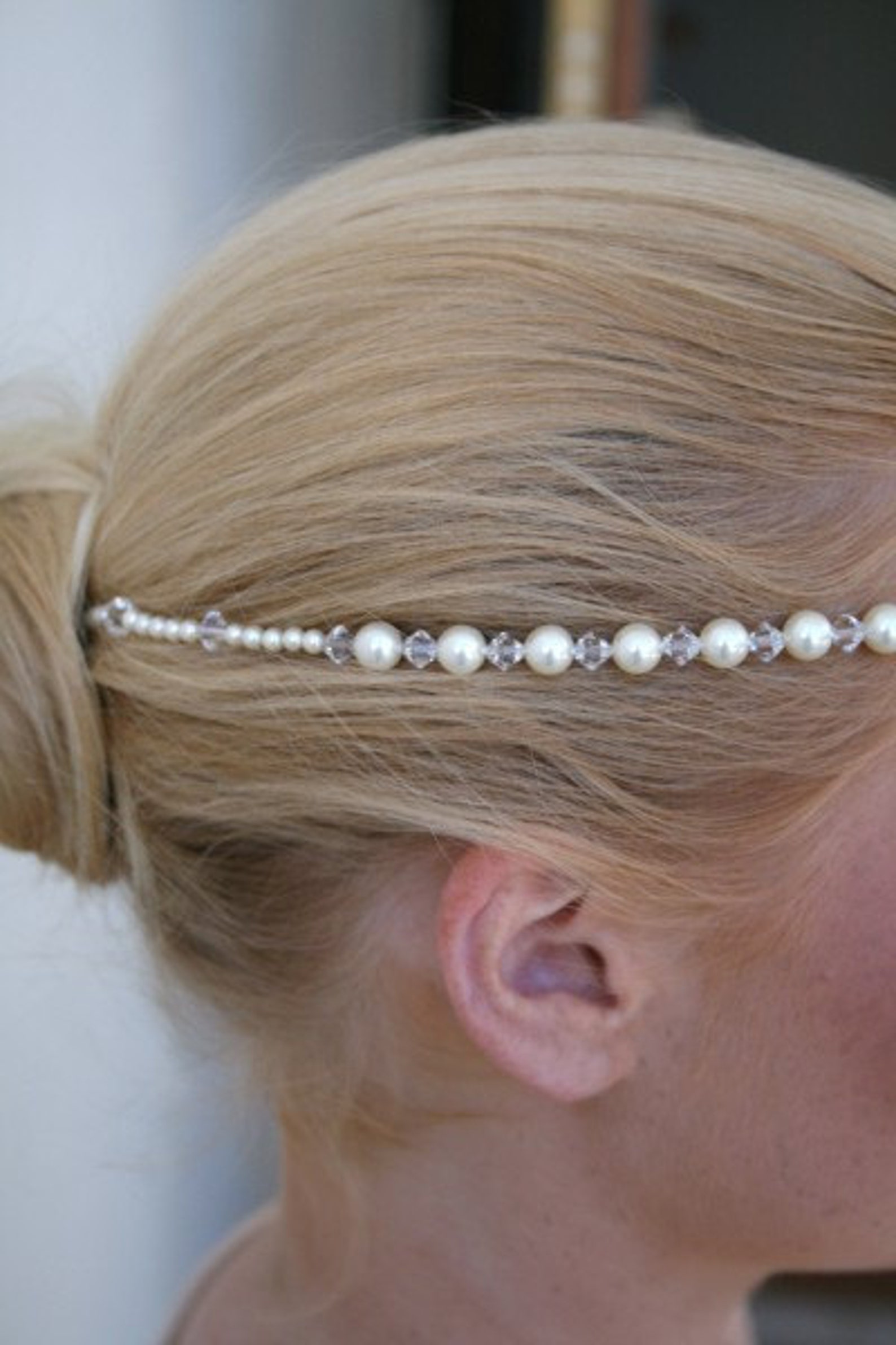 Bridal Circlet Forehead Necklace in Crystal and Pearls With Central