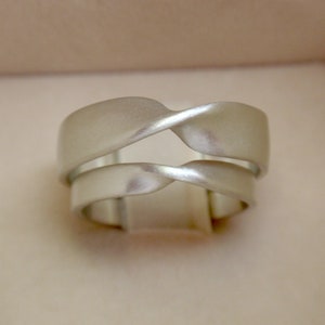 Mobius Rings, Love Wedding Bands for Couples, Rings for Men and Women, Recycled Sterling Silver