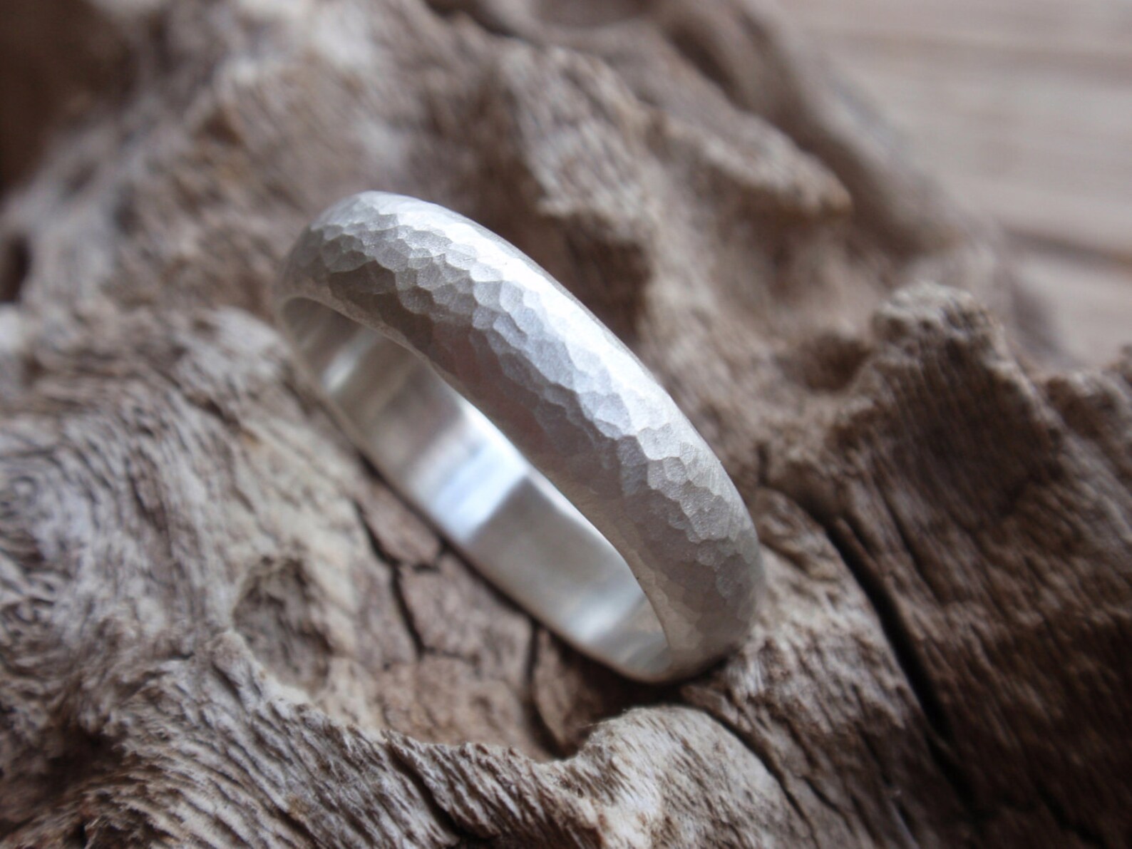 Mens Hammered Wedding Ring Man Wedding Band Ring 5mm Wide Mens - Etsy