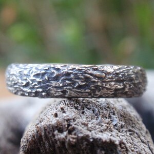 wedding ring - twig wedding band gift for men and women in oxidized sterling silver - 4mm - made to order - twig rustic jewelry mens jewelry