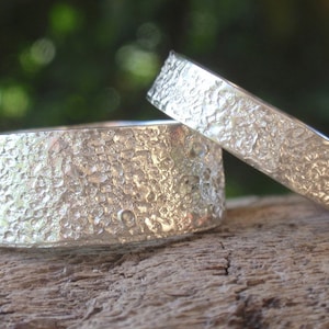 wedding bands engagement ring set sterling silver stardust textured wedding rings 8mm & 4mm handmade jewelry for men and women made to order