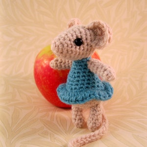 Wee Mousie Amigurumi Pattern PDF Crochet Pattern image 3