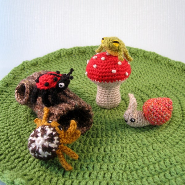 Mini Pets - Snails, Bugs and Frogs Amigurumi Patterns PDF - Crochet Pattern