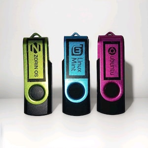 Beginner-Friendly Linux USB 3-Pack – Bootable Mint, Ubuntu, Zorin Easy to Use