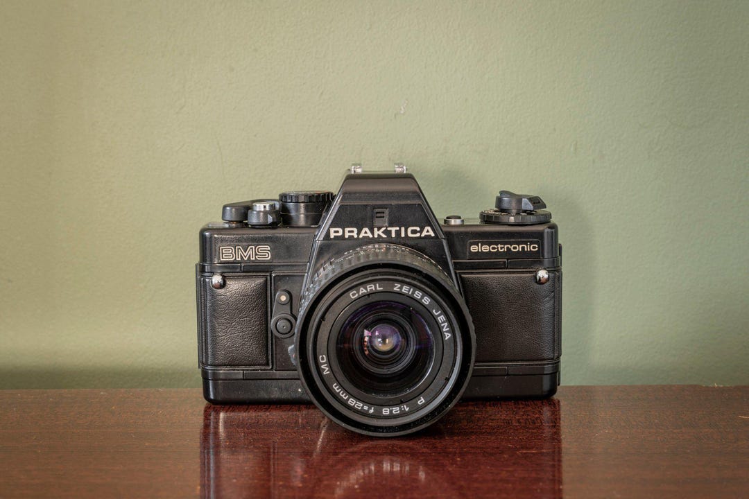 STUNNING Praktica BMS 35mm Film Camera Pentacon 50mm Lens