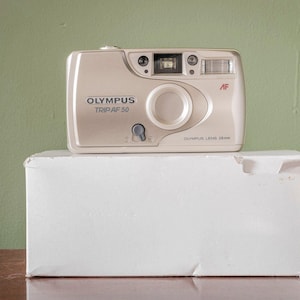 ZELDZAME ex-demo Olympus Trip AF-50 35 mm filmcamera in doos