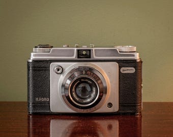 RARE 1960's Ilford Sportsman 35mm Point and Shoot Viewfinder Camera - Black