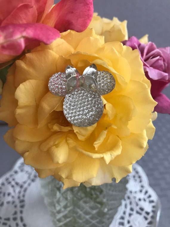 SPECIALOFFER Disney Mickey Bling Minnie Mouse Hidden Ear Flower Pins Brides  Wedding BOUQUET Various Colours Available 