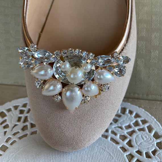 Mickey Mouse Shoe Clips-Disney Wedding Faux Pearl Accessory(1 Pair)