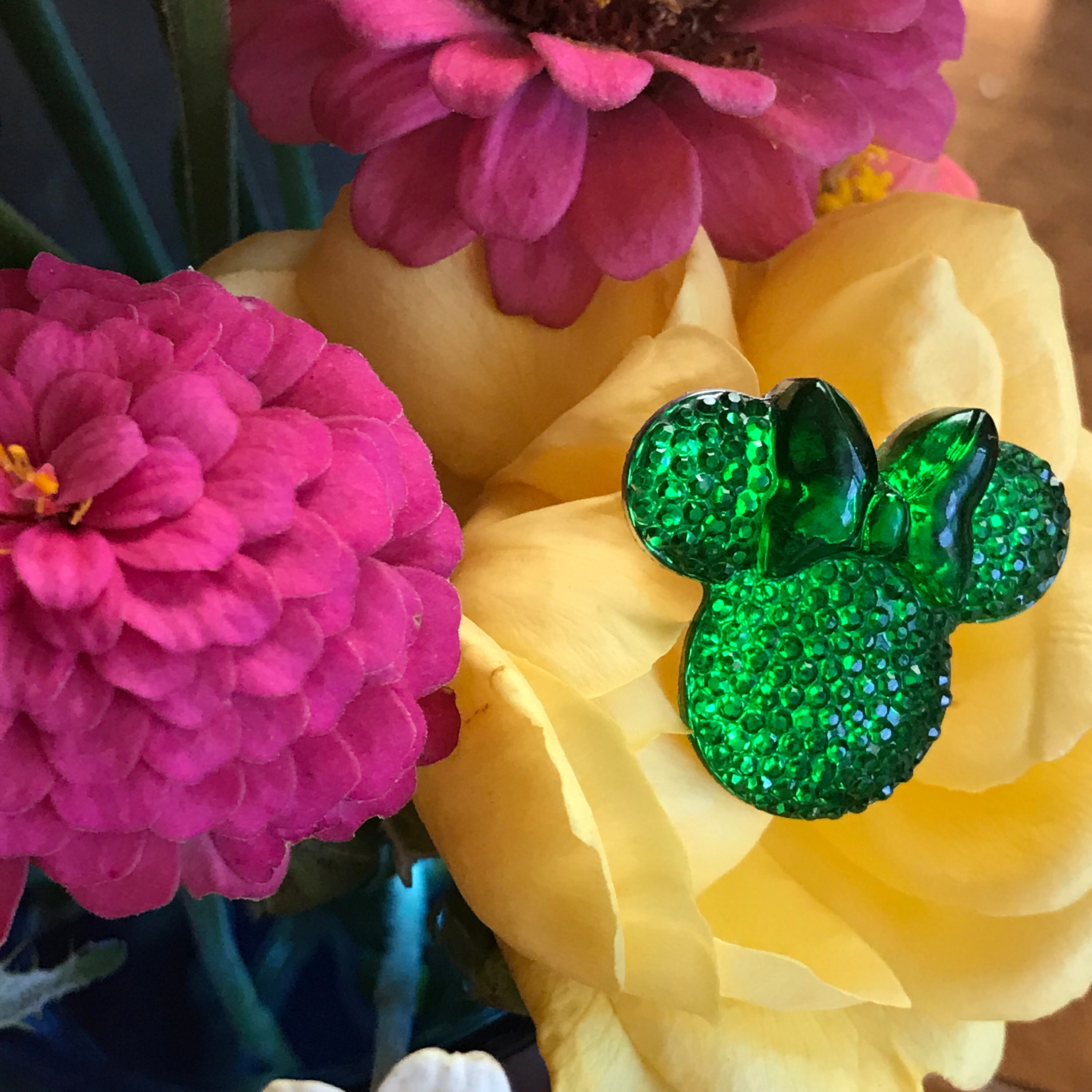 Minnie Mouse Flower Pins-Disney Wedding Bouquet Flower ...
