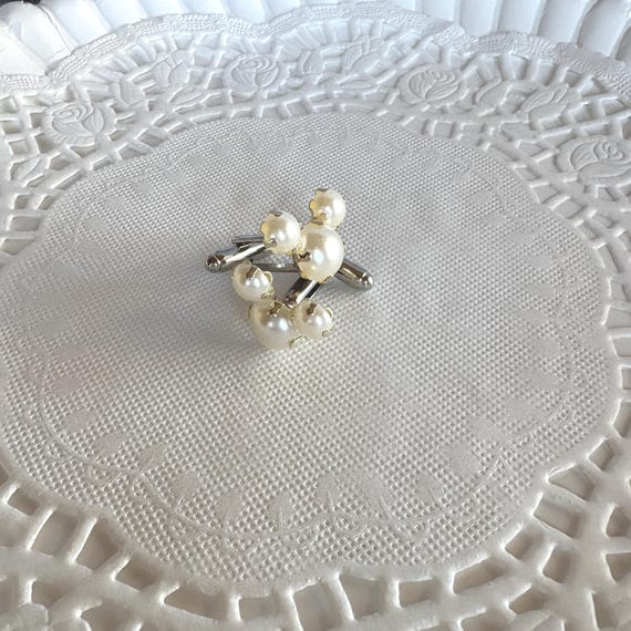 Mouse Faux Pearl Cuff Links, Disney Wedding Party, Groomsmen Attire, Dapper Days, Silver Tone Setting