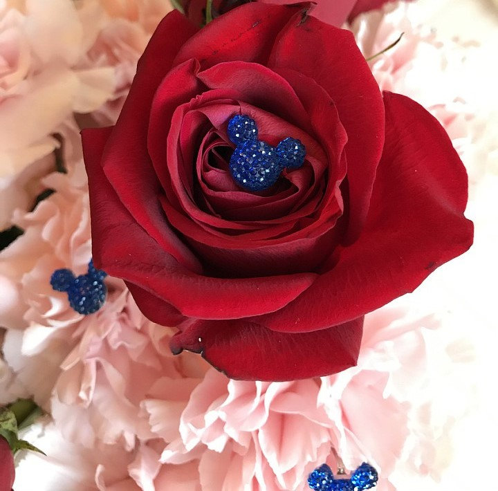 Disney Inspired Boutonniere Flower Pins-Mickey Mouse Centerpieces-Wedding  Corsage (Qty 6)-Bouquets