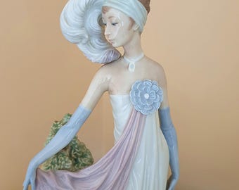 Lladro Figurine ~5217 #spring American Love (retired ) Mint
