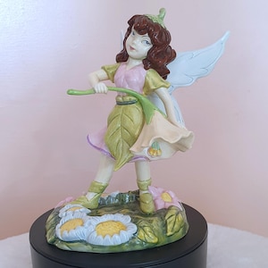 Royal Doulton Disney Fairies Collection Fairy Prilla Bone China beeldje ornament standbeeld figuur kunst cadeau