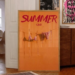 Letni nadruk, pomarańczowa sztuka ścienna, plakat bikini, nadruk typograficzny, sztuka lat 70., dziewczęca sztuka ścienna, plakat plażowy, plakat letniego domu, okładka magazynu