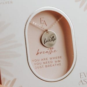 Collar de disco, collar Breathe, Just Breathe, regalo "Pensando en ti", regalo de amistad, regalo para mejor amigo