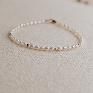 Freshwater Pearl Bead Bracelet with Faceted Gold-Filled Beads, Meaningful Gift for Mom, Bridesmaids Gift