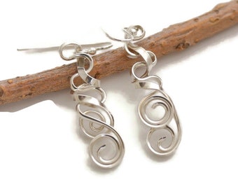 Boucles d'oreilles abstraites en spirale en argent sterling pendantes boucles d'oreilles géométriques 3D boucles d'oreilles uniques pour femme, bijoux modernes faits main pour elle