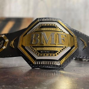 Cinturón de título del Campeonato de Lucha Libre BMF