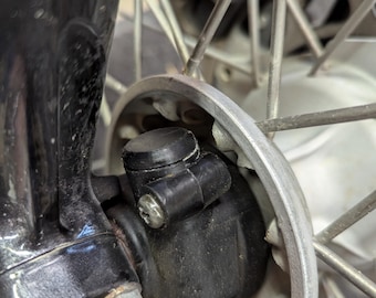 DR250 DR350 Wheel Speed Sensor Plug