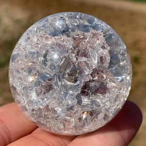 1.9&#39;&#39;+ Magical White Aura Crackle Sphere,Crystal Glass Ball,Crystal Ball,Crystal sphere,Fine Crystal Gifts 1pc